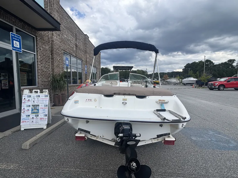 Slide: The Image of Sea Ray 175BR w/MerCruiser & Trailer Included 1997 - 16