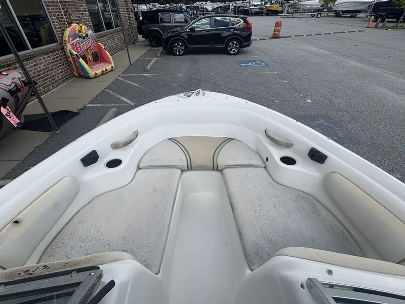 Slide: The Image of Sea Ray 175BR w/MerCruiser & Trailer Included 1997 - 5