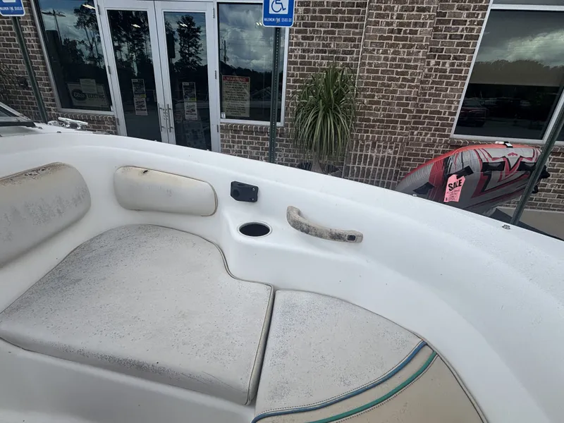 Slide: The Image of Sea Ray 175BR w/MerCruiser & Trailer Included 1997 - 8