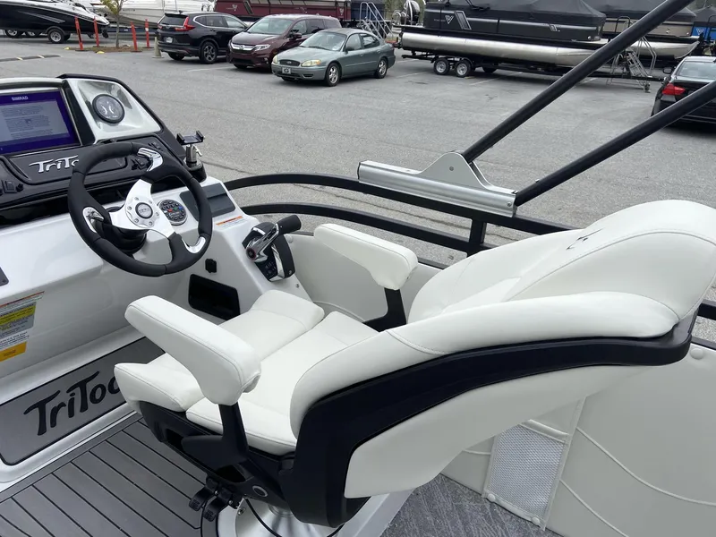 Slide: The Image of JC Swing Back 27TT Sport w/Mercury 350HP 2023 - 47