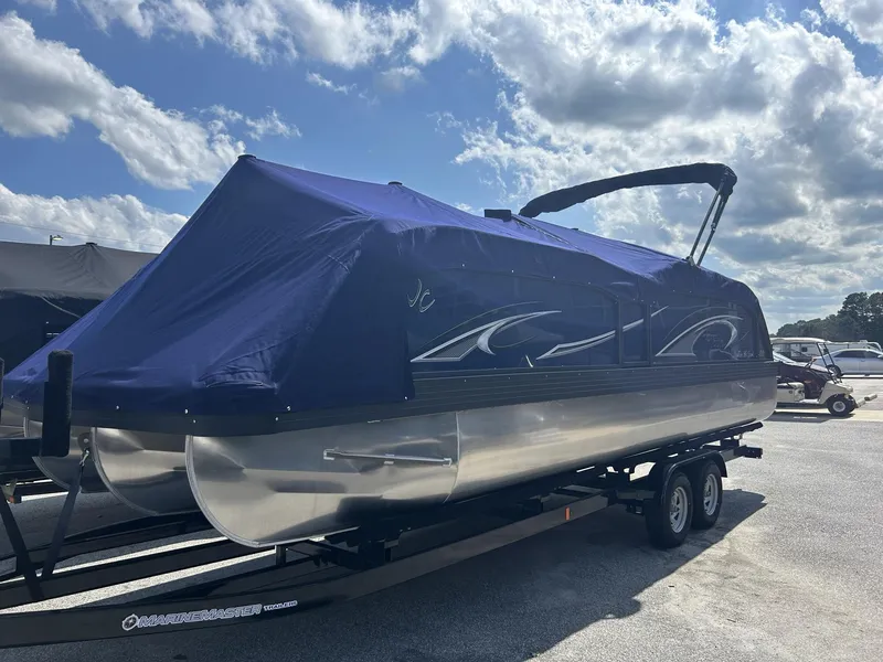Slide: The Image of JC Manufacturing Neptoon 25TT Sport w/Mercury Verado 350HP - 4 - Stroke Engine 2024 - 27