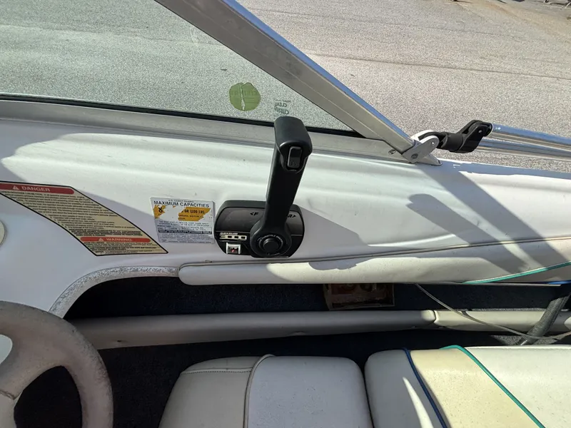 Slide: The Image of Sea Ray 175 5 Series w/2008 Model Year Mercury 115HP 4-Stroke & Trailer 1997 - 12