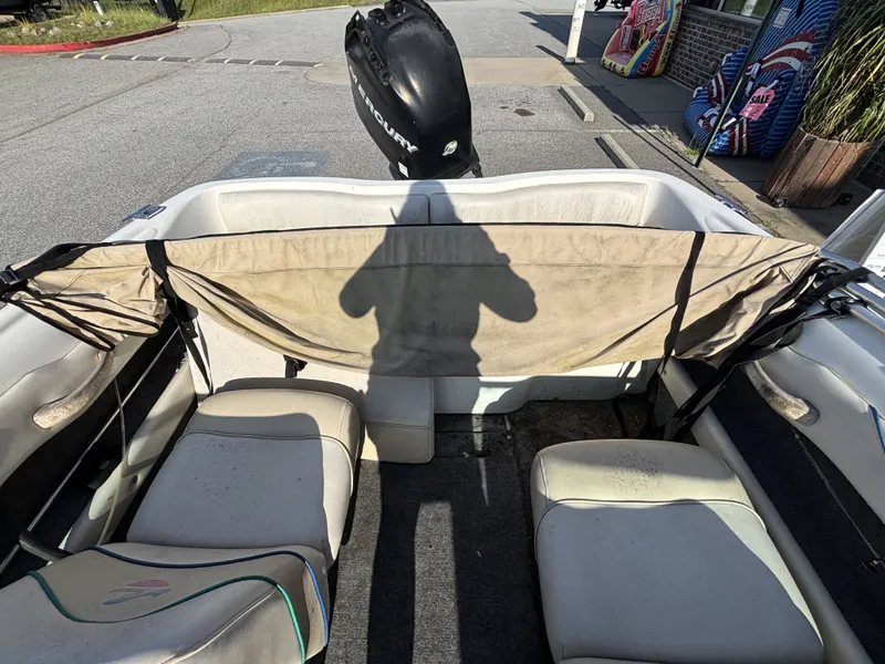 Slide: The Image of Sea Ray 175 5 Series w/2008 Model Year Mercury 115HP 4-Stroke & Trailer 1997 - 32