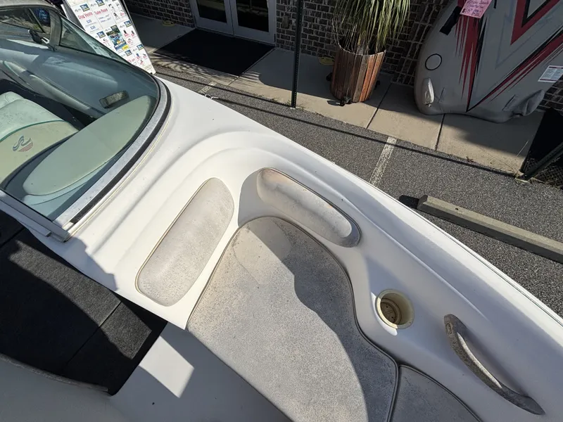 Slide: The Image of Sea Ray 175 5 Series w/2008 Model Year Mercury 115HP 4-Stroke & Trailer 1997 - 7