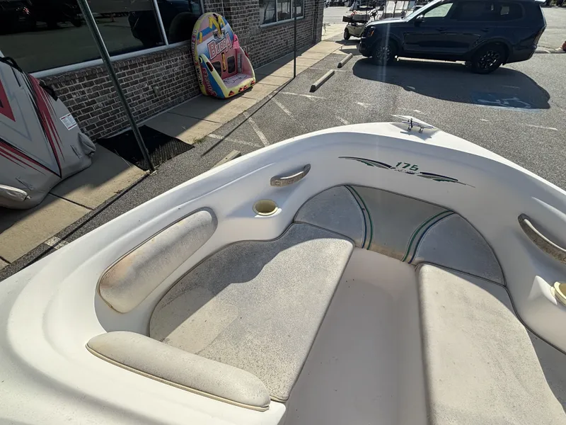 Slide: The Image of Sea Ray 175 5 Series w/2008 Model Year Mercury 115HP 4-Stroke & Trailer 1997 - 9