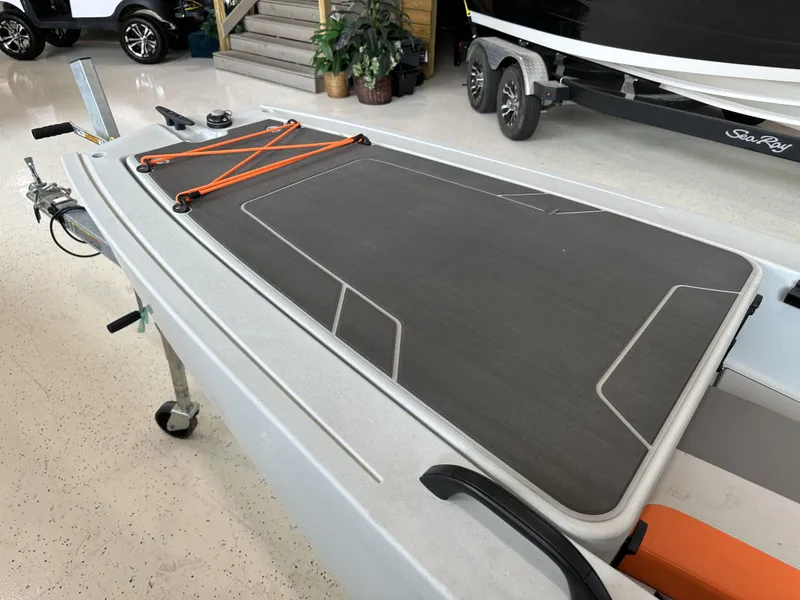 Slide: The Image of Veer V13 2023 - 6