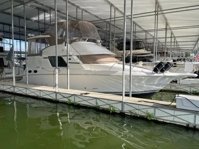 Slide: The Image of Silverton 392 Motor Yacht 1999 - 65