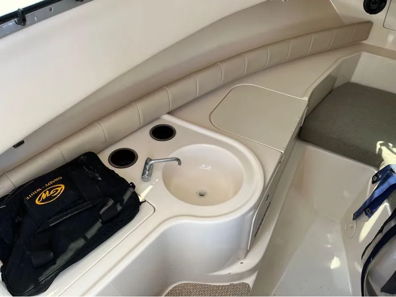 Slide: The Image of Grady-White Gulfstream 232 2012 - 10