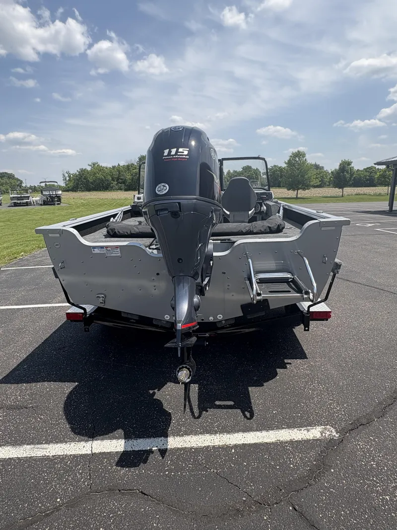 Slide: The Image of Starcraft Delta 178 DC 2024 - 4