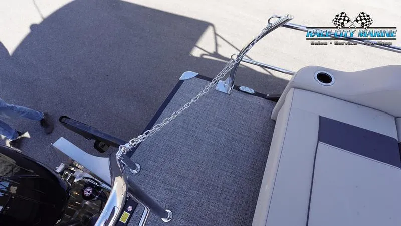 Slide: The Image of BARLETTA BOATS A22UC - 18