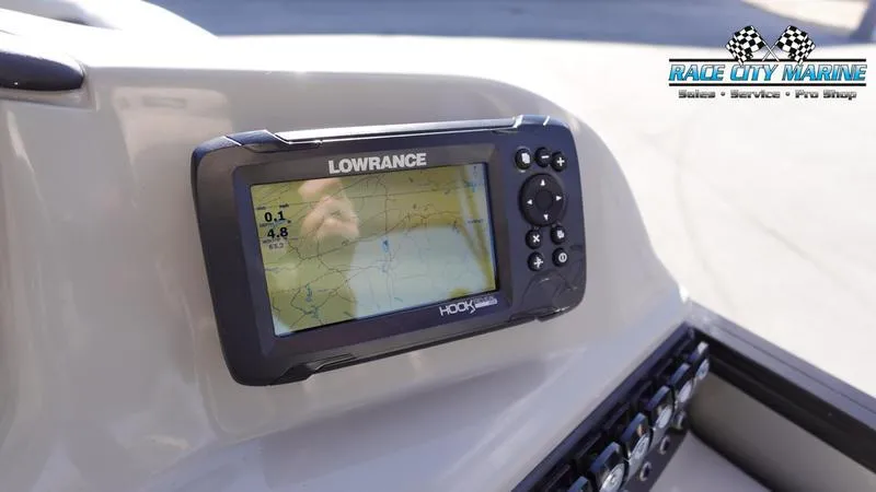 Slide: The Image of BARLETTA BOATS A22UC - 21