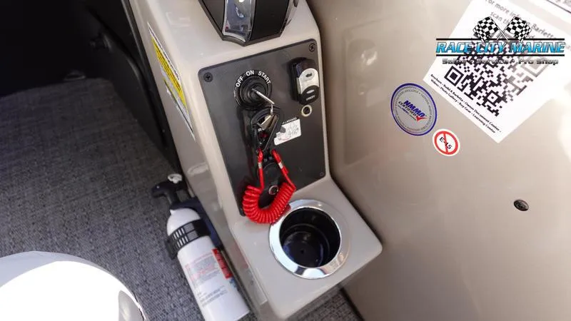 Slide: The Image of BARLETTA BOATS A22UC - 26