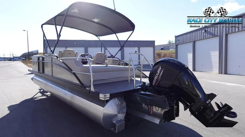 Slide: The Image of BARLETTA BOATS A22UC - 4