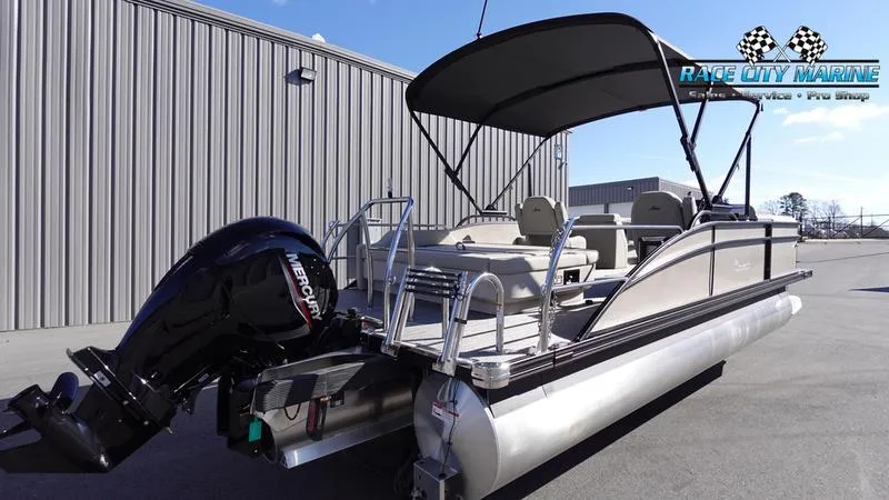 Slide: The Image of BARLETTA BOATS A22UC - 5