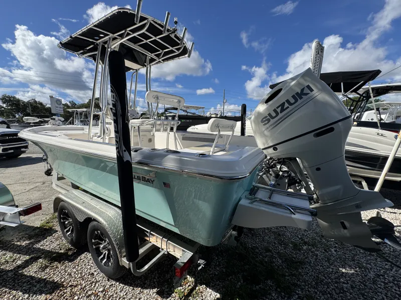 Slide: The Image of Bulls Bay 2200CC 2019 - 5