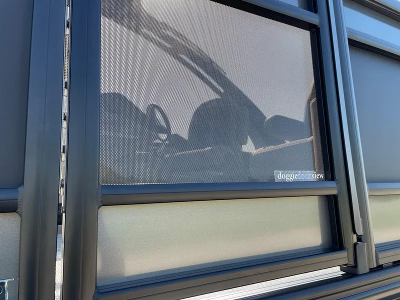 Slide: The Image of 2024 Barletta Lusso 25UCA close-up of mesh screen and frame. - 16