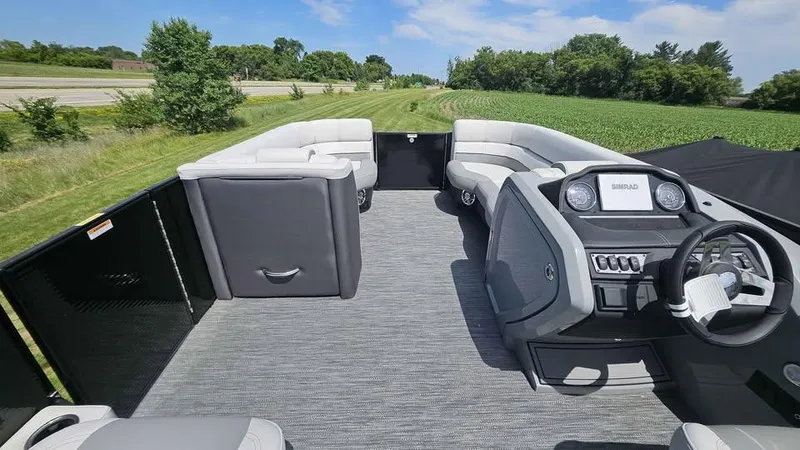 Slide: The Image of Godfrey MONACO 235 DUAL FLIP LOUNGE 2024 - 6