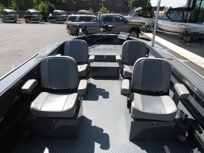 Slide: The Image of Pro 21 X 84 2025 - 12