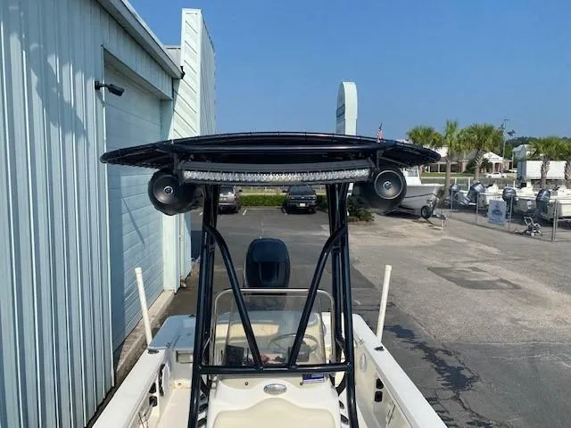 Slide: The Image of 2011 Mako 2201 Inshore boat with T-top and LED light bar. - 4