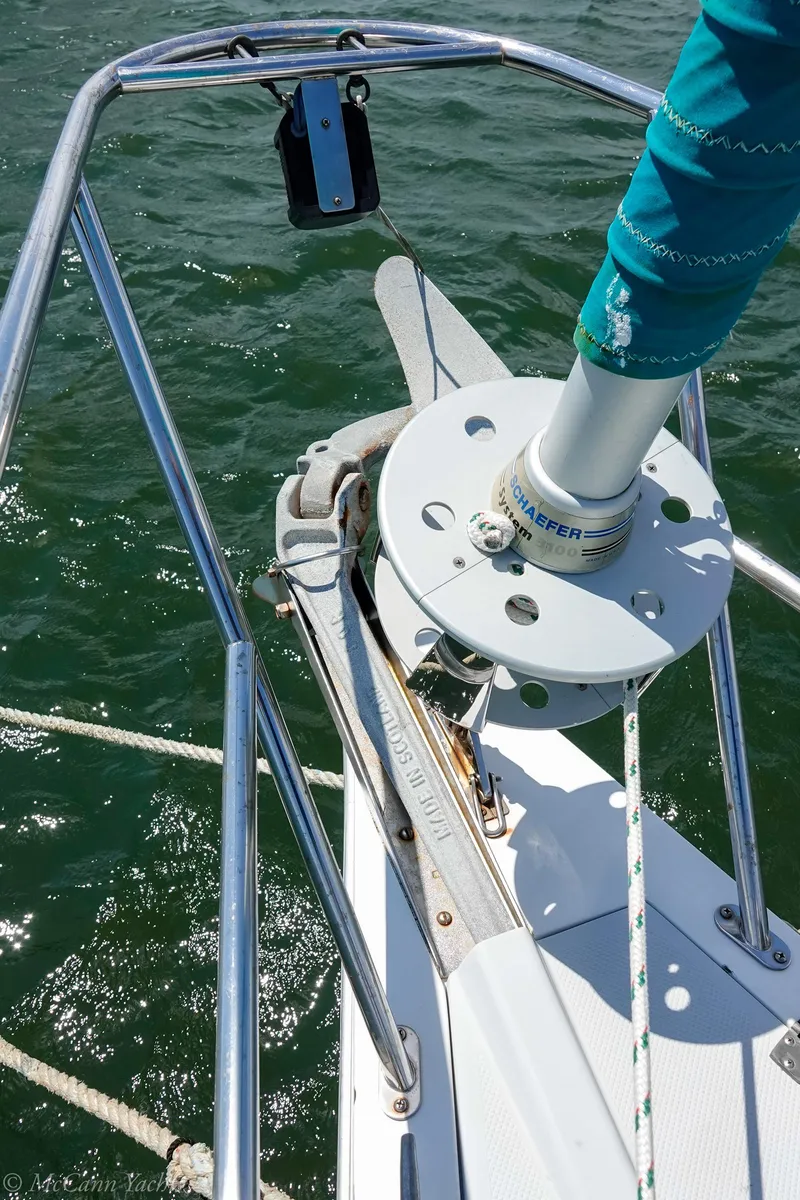 Slide: The Image of Catalina 42 1991 - 70