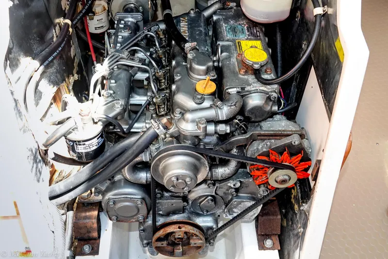 Slide: The Image of Catalina 42 1991 - 80