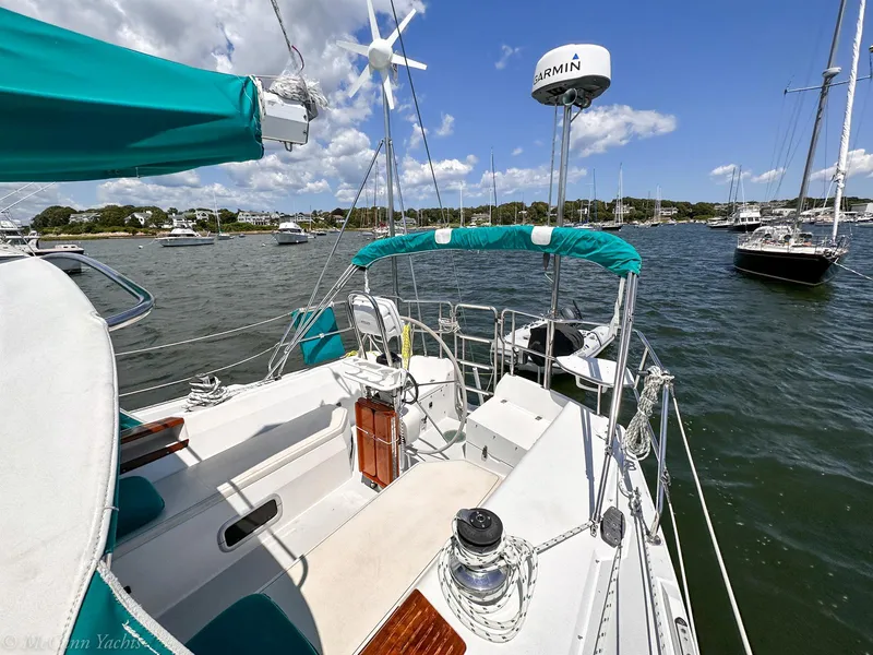 Slide: The Image of Catalina 42 1991 - 84