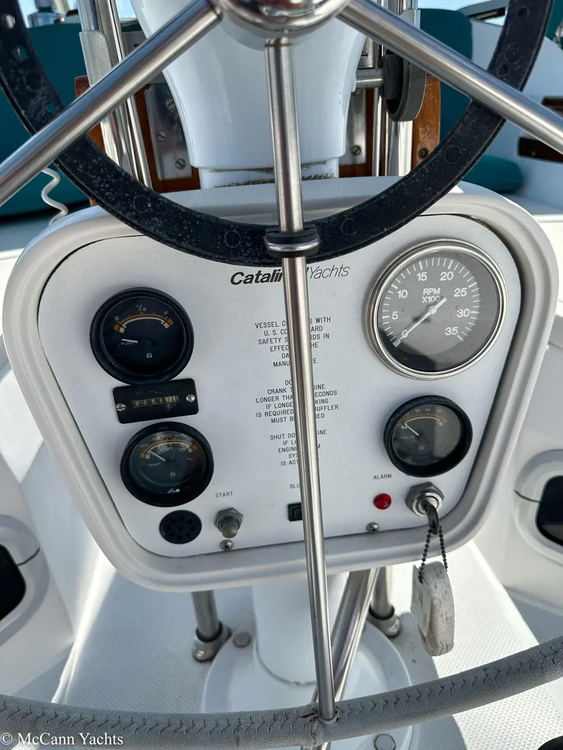 Slide: The Image of Catalina 42 1991 - 87