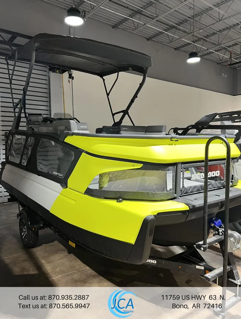 The Image of 2023 Sea-Doo SWITCH CRUISE 18-130HP boat in showroom, Bono, AR. - 0