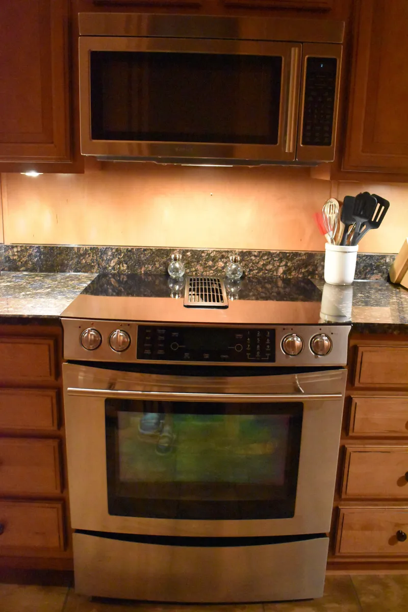 Slide: The Image of Sumerset Double Dippin Share #8, #10, #11 & #12 2006 - 52