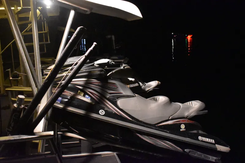 Slide: The Image of Sumerset Double Dippin Share #8, #10, #11 & #12 2006 - 54