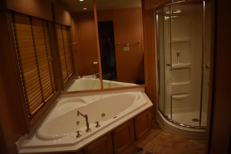 Slide: The Image of Sumerset Double Dippin Share #8, #10, #11 & #12 2006 - 59