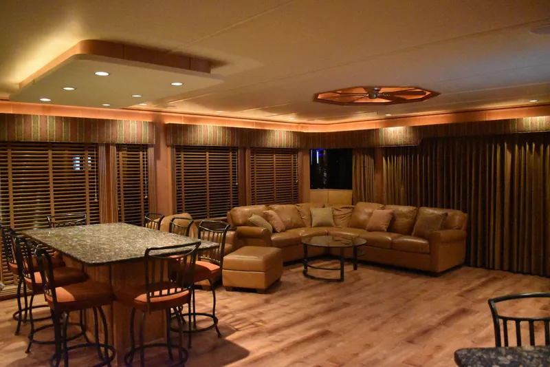 Slide: The Image of Sumerset Double Dippin Share #8, #10, #11 & #12 2006 - 63