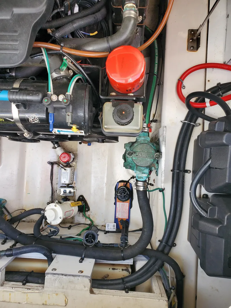 Slide: The Image of Sea Ray 270 Amberjack 2005 - 19