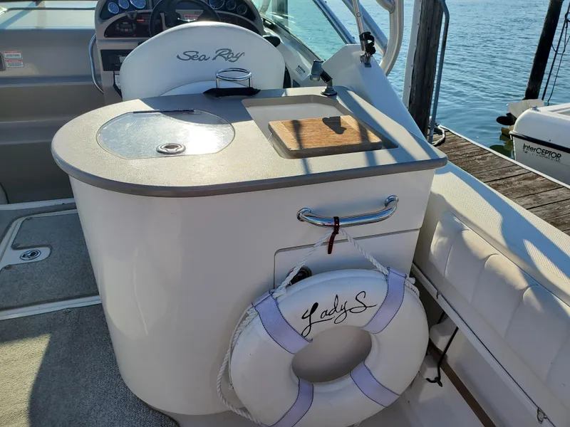 Slide: The Image of Sea Ray 270 Amberjack 2005 - 23