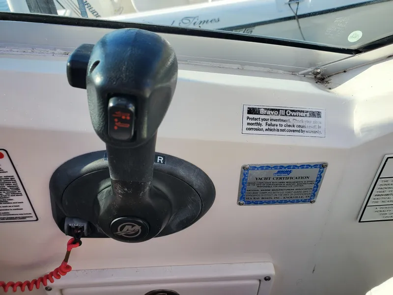 Slide: The Image of Sea Ray 270 Amberjack 2005 - 28