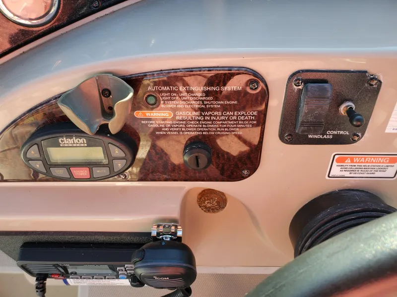 Slide: The Image of Sea Ray 270 Amberjack 2005 - 32