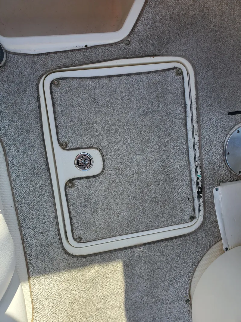 Slide: The Image of Sea Ray 270 Amberjack 2005 - 38