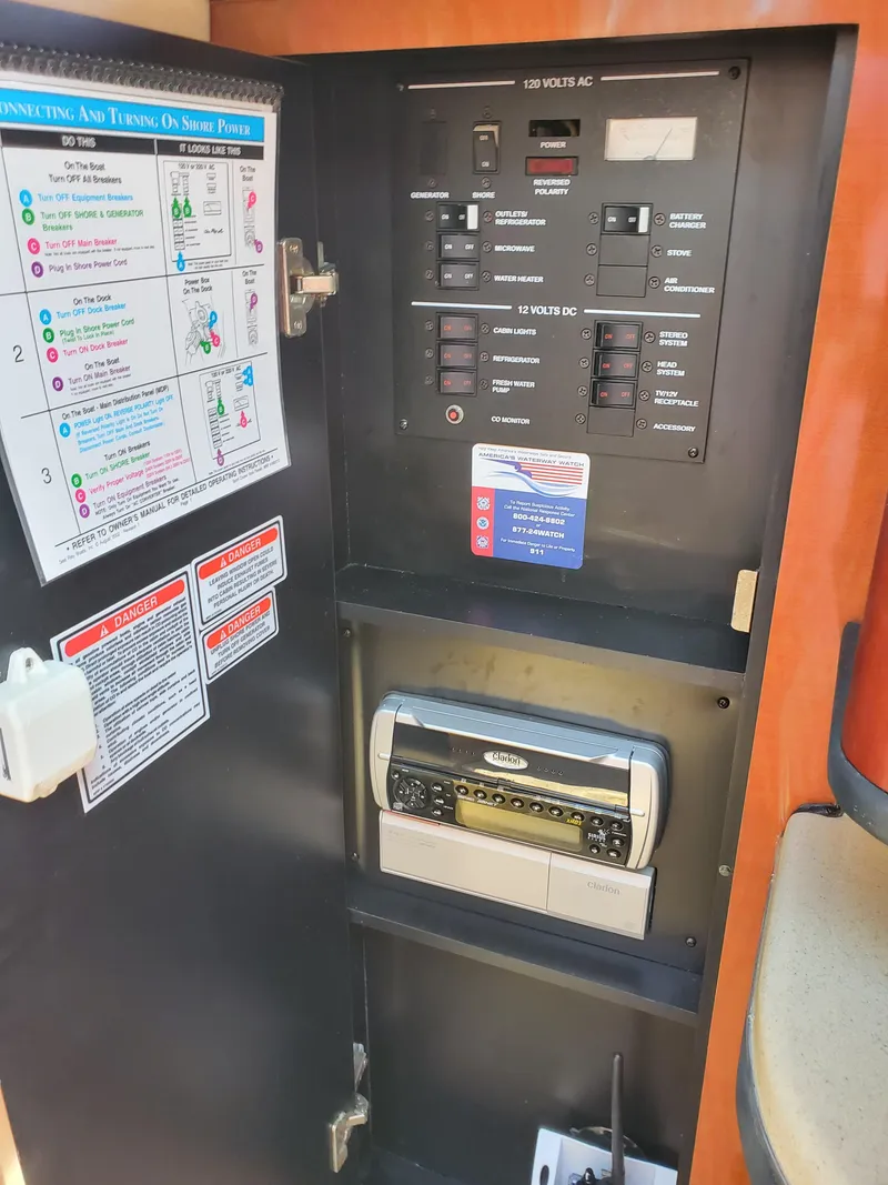 Slide: The Image of Sea Ray 270 Amberjack 2005 - 58