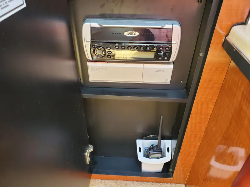 Slide: The Image of Sea Ray 270 Amberjack 2005 - 60