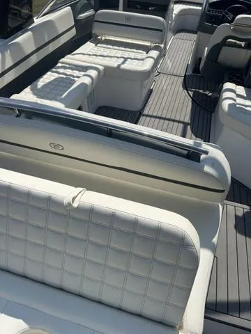 Slide: The Image of Cobalt R7 Surf 2021 - 64