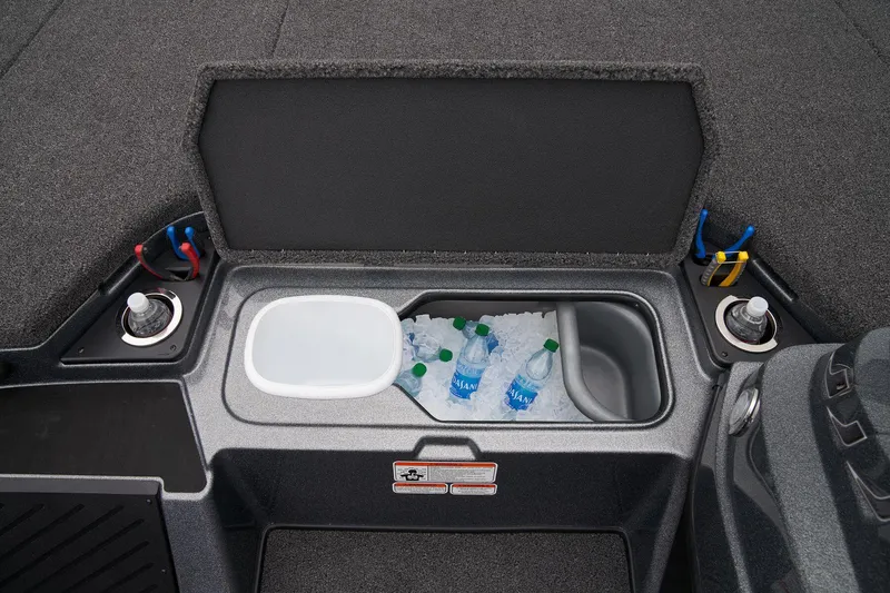 Slide: The Image of 2024 Nitro Z20 Pro boat cooler with ice and water bottles. - 30