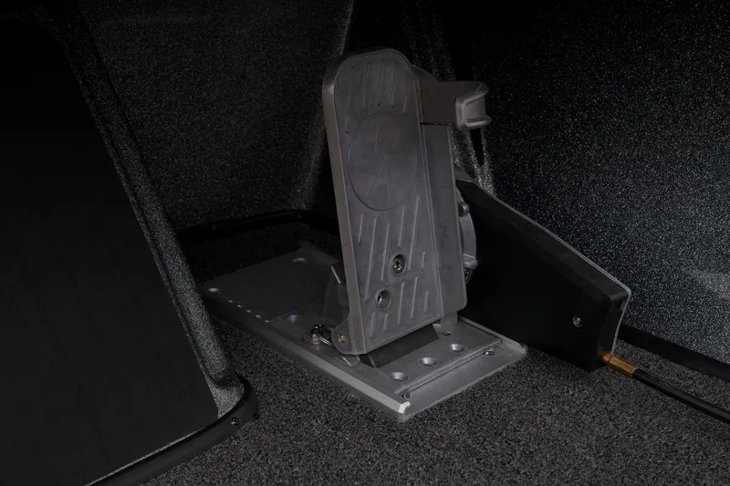 Slide: The Image of 2024 Nitro Z20 Pro foot pedal in boat cockpit. - 41