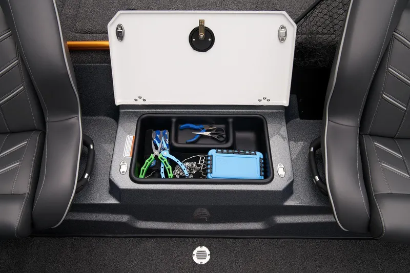 Slide: The Image of 2024 Nitro Z20 Pro storage compartment between seats. - 46