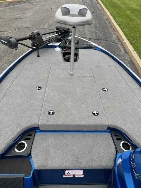 Slide: The Image of 2024 Nitro Z18 Pro fishing boat deck with trolling motor and seat. - 6