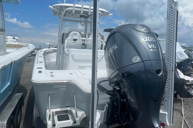 Slide: The Image of 2021 Sportsman Masters 267OE Bay Boat with Yamaha 300 V6 engine. - 2
