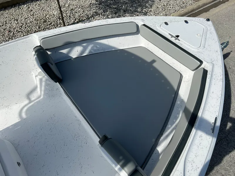 Slide: The Image of 2024 ALK2 Powerboats 22 CRS bow seating area with gray cushions. - 15