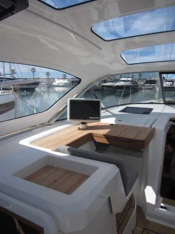 Slide: The Image of Jeanneau 55 2026 - 208