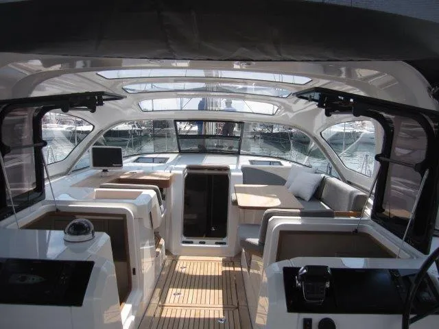 Slide: The Image of Jeanneau 55 2026 - 98