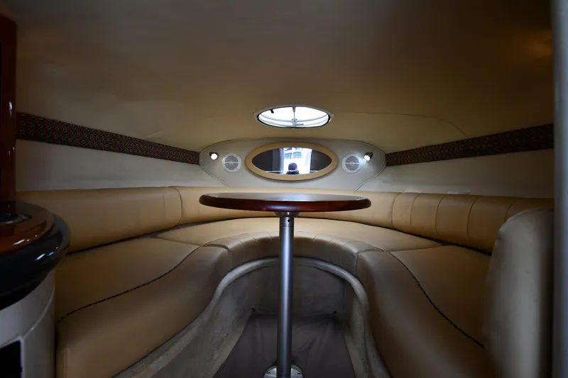 Slide: The Image of 2006 Monterey 298SC Super Sport boat deck with water hose connection. - 34