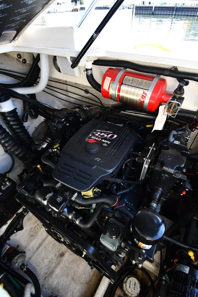 Slide: The Image of 2006 Monterey 298SC Super Sport boat bathroom interior with toilet and sink. - 54